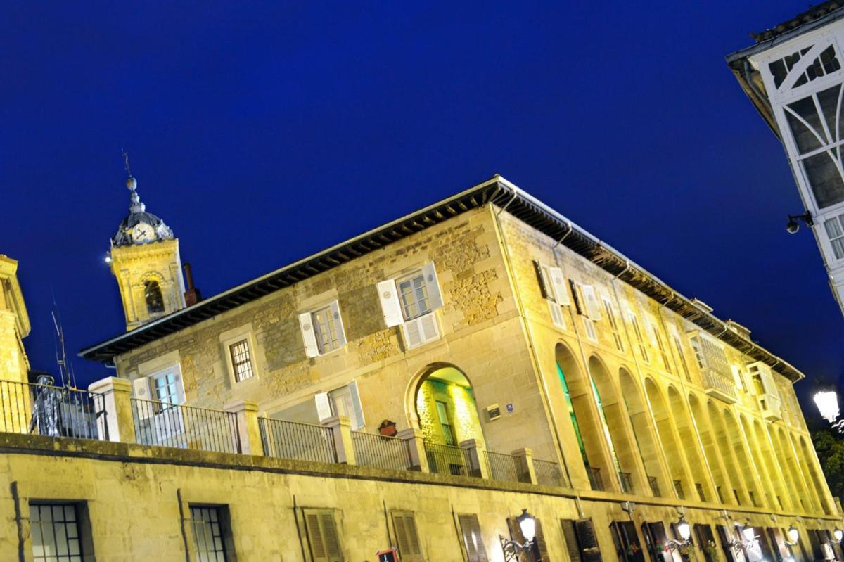 La Casa De Los Arquillos فيتوريا غاستيِز المظهر الخارجي الصورة